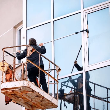 Commercial window cleaning in Seattle