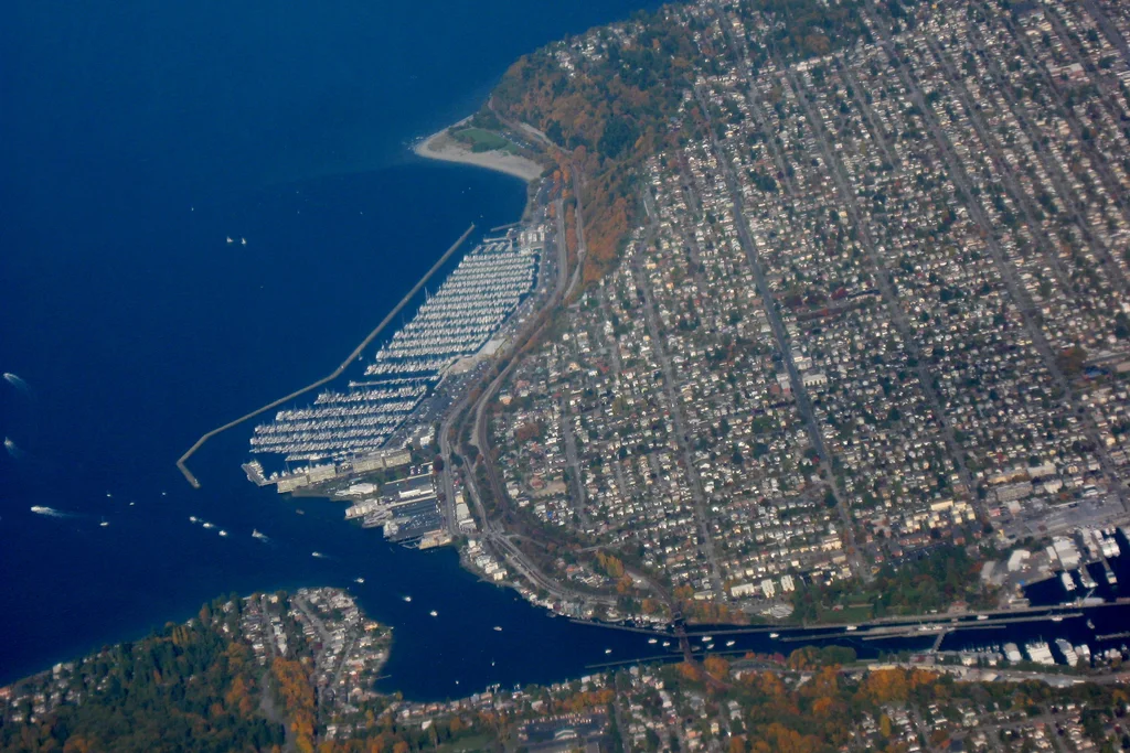 Commercial cleaning services in Ballard, Seattle, WA